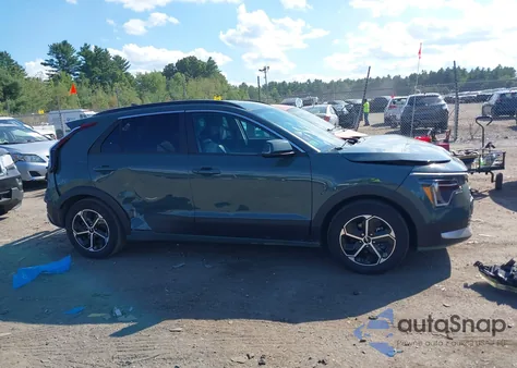 2023 Kia Niro Plug-In Hybrid Ex from USA, damaged, VIN KNDCS3LF6P5100464